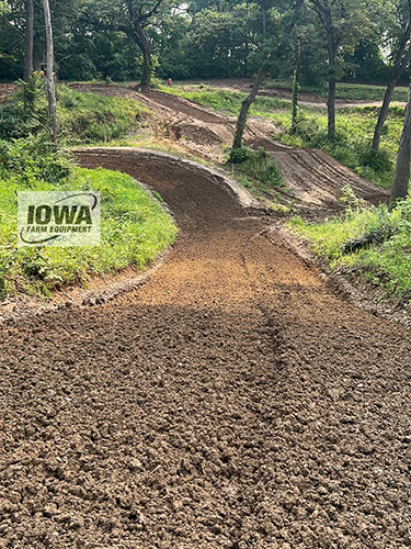 Racetrack Grooming Harrow